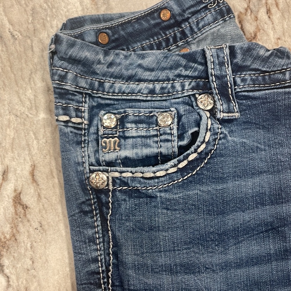 Buckle Miss Me Women’s Denim Mid Rise Easy Boot Cut Jean 25 Waist - Picture 5 of 7